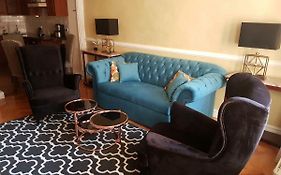 GoldStar Luxury Old Town Krakow Apartment